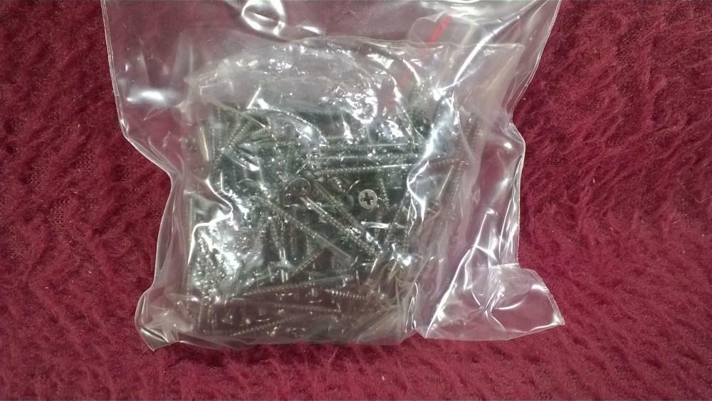 # PHILLIPS SCREWS - 250 - LONG 18mm - NIP