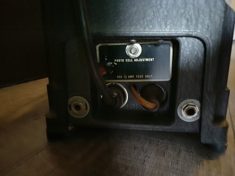 Amprosound Premier 20( YSA4) 16mm Projector