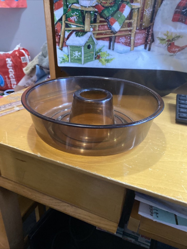 plastic-9 inch-chip/nut displayn tray (microwavable)