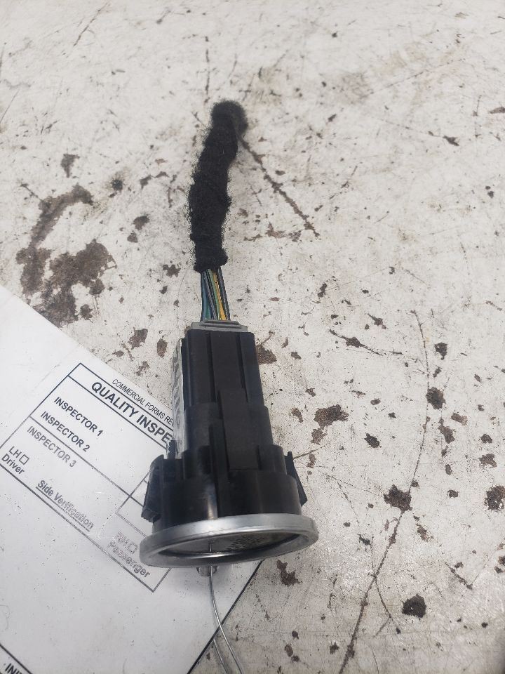 Ignition Switch Fits 2015-2022 CANYON OEM