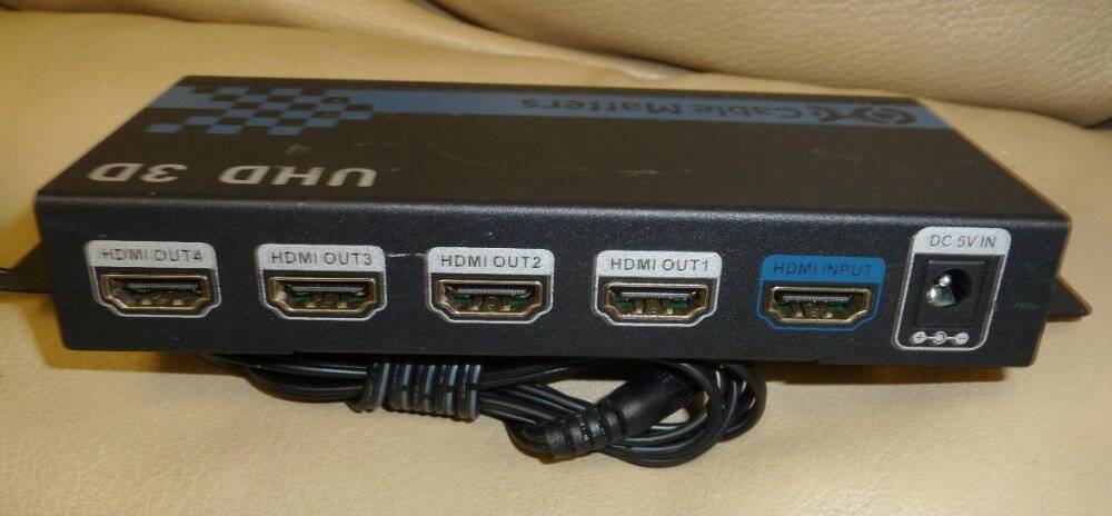 Cable Matters 4 Port HDMI Splitter With 4K Resolution Support UHD 3D 103073