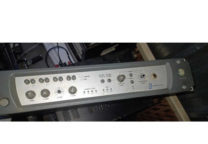 DIGIDESIGN DIGI 002 RACK MOUNT PRO AUDIO STUDIO RECORDING no cable