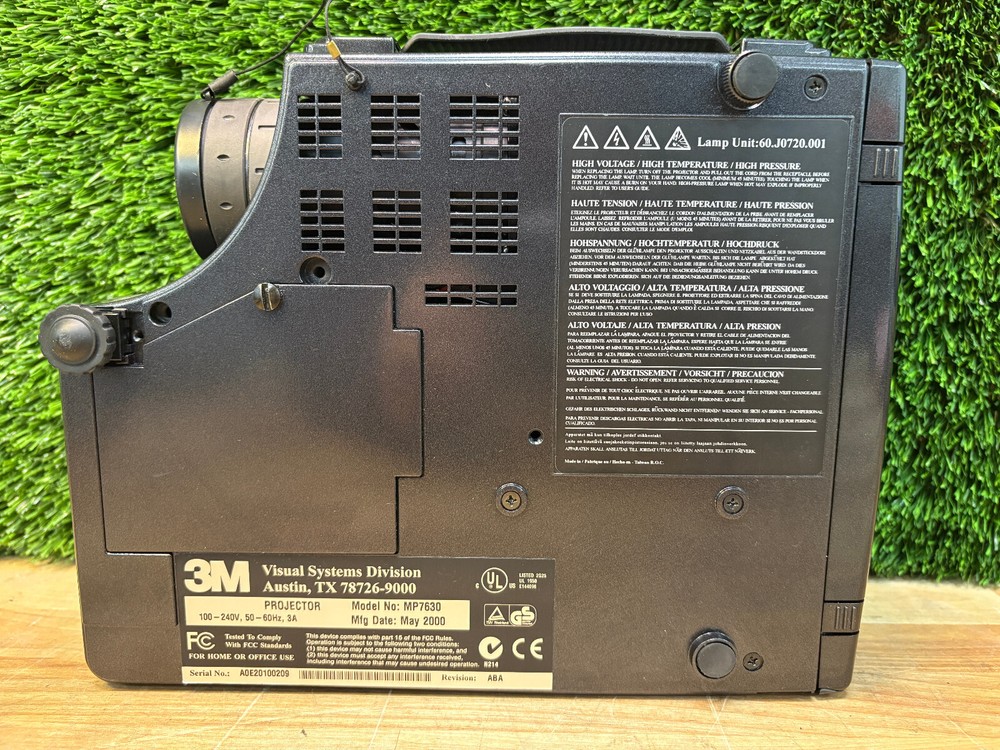 Pre Owned | 3M MP7630 DLP Visual System Projector - Grey w/ Power Cord