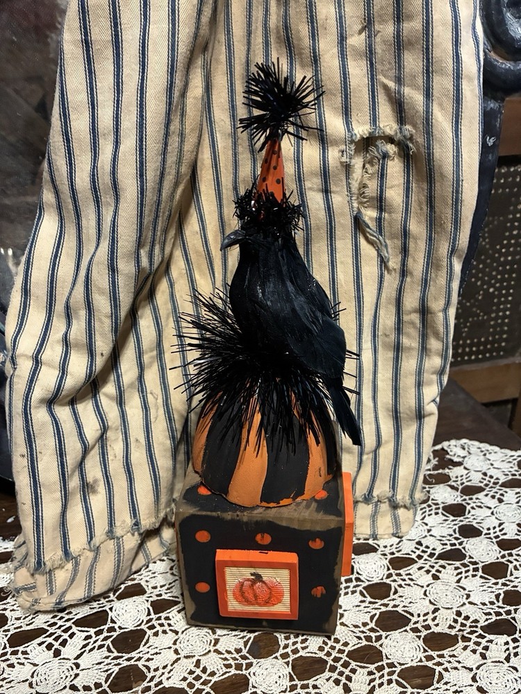 Hand Painted Halloween  Crow On 4”X4” Block