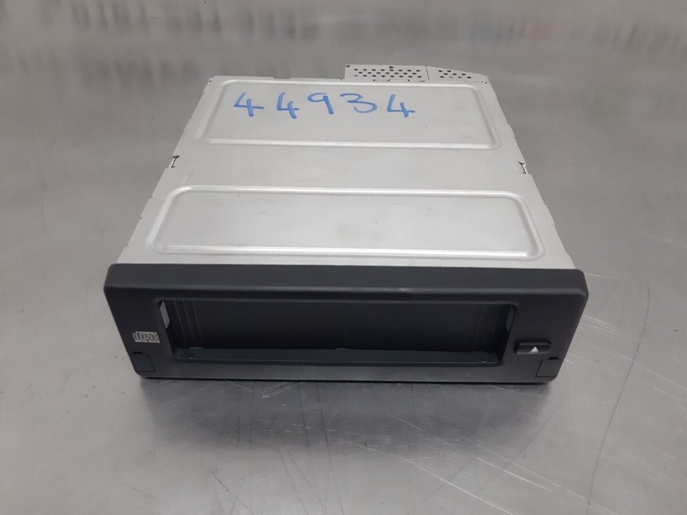 BMW 6 Disc CD Multi Changer E60 E61 E63 E64 5 6 SERIES 65126956939