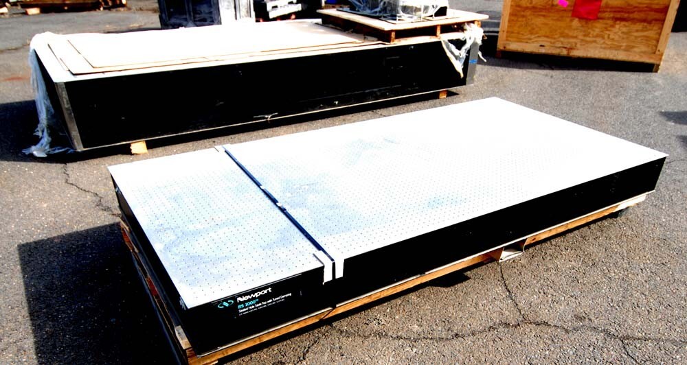 Newport rs 1000 Sealed hole tabletop, Inv 45355