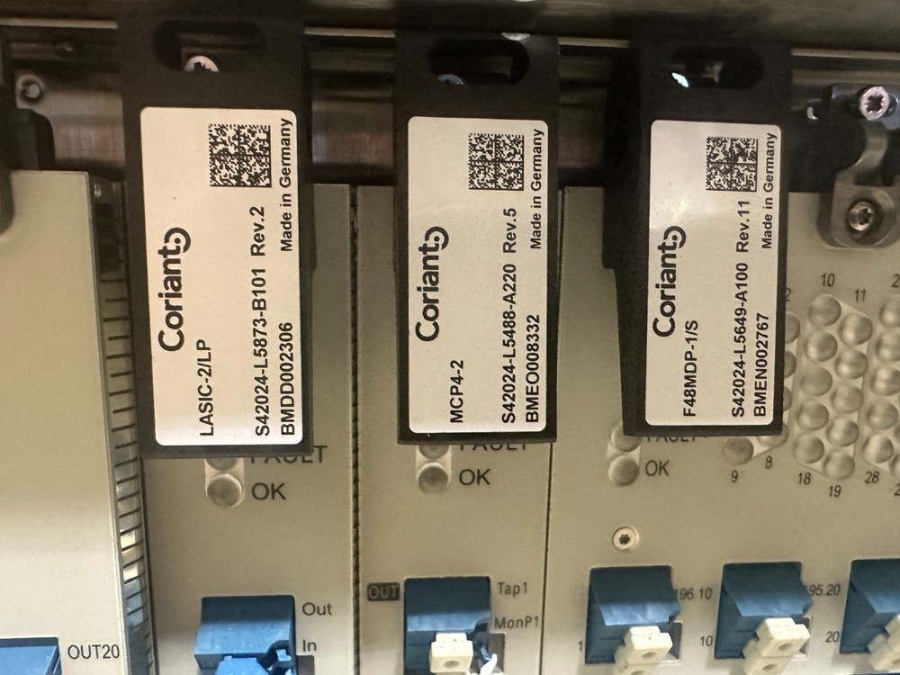 Nokia/Siemens Surpass HiT 7300 Full server