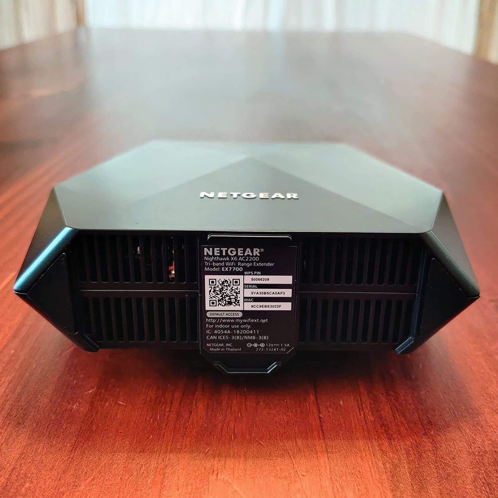 NETGEAR NIGHTHAWK WiFi Mesh Range Extender EX7700 - AC2200