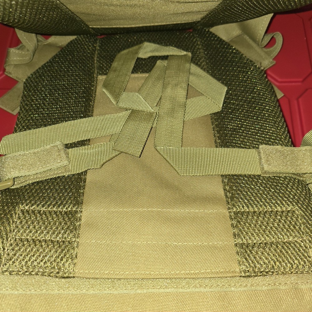 CARRIER VEST MINT NEW