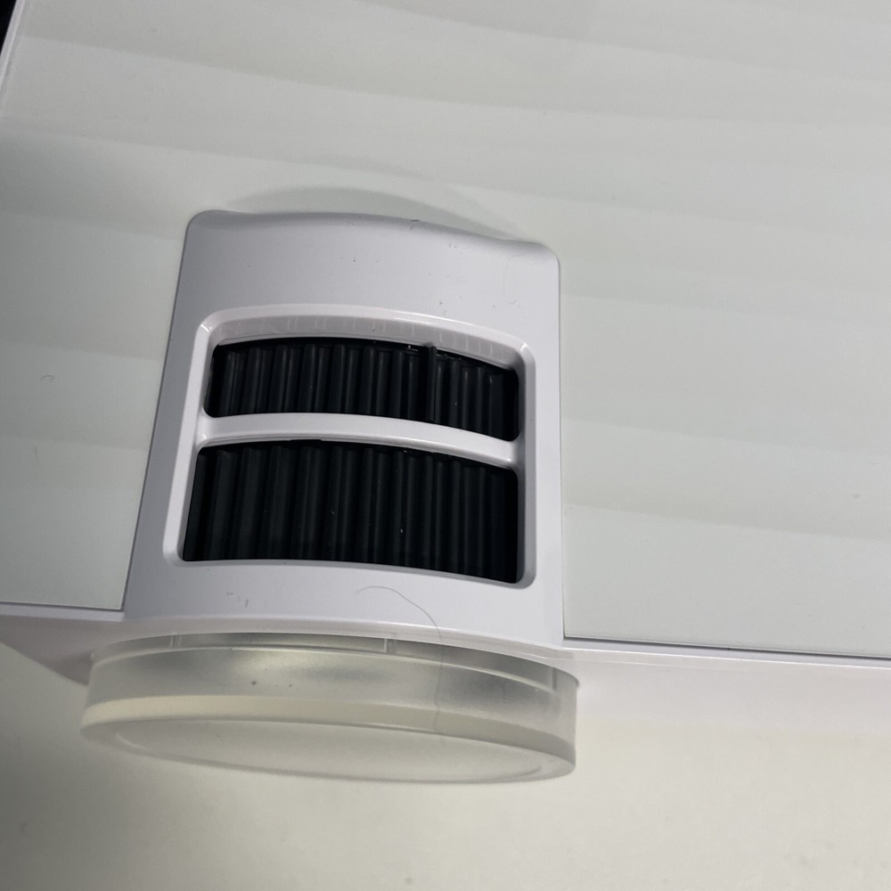 TOPVISION Projector 7500L Portable Mini Projector Return/ Projector only Works G