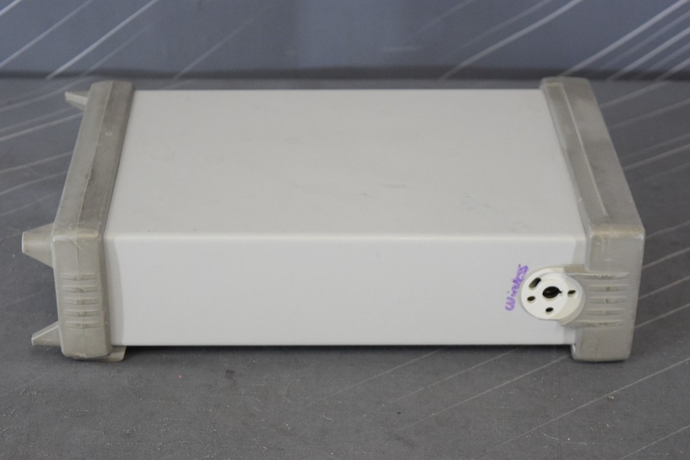 Agilent 33120A Function/Arbitrary Waveform Generator 15MHz