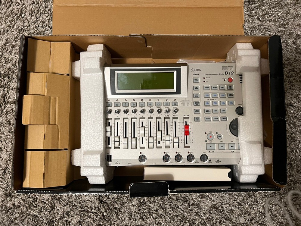 KORG D12 Digital 16 Track Recorder