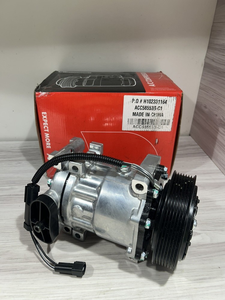 58553 A/C Compressor with Clutch