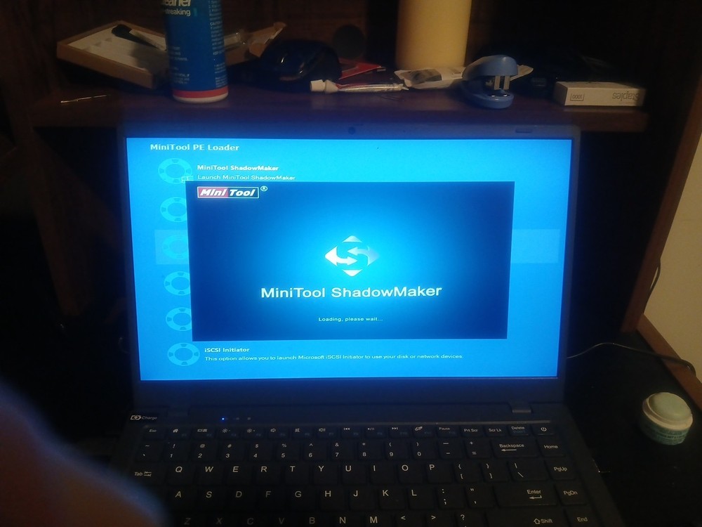 Minitool ShadowMaker Software BOOT USB Drive for cloning HDD SSD etc.