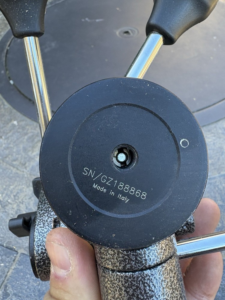 GITZO Tripod Pan Tilt Head Quick Release