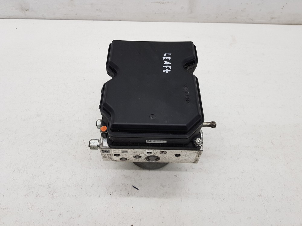 2018 NISSAN LEAF MK2 ZE1 EV ABS PUMP CONTROLLER OEM TD8417