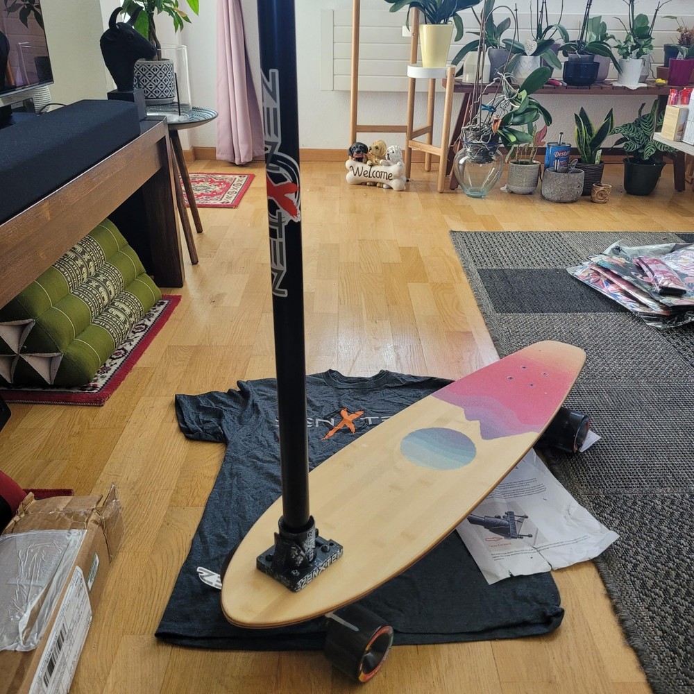 Removable Skateboard Handle - (Handle Only no Board Included) - Learn to Skat...