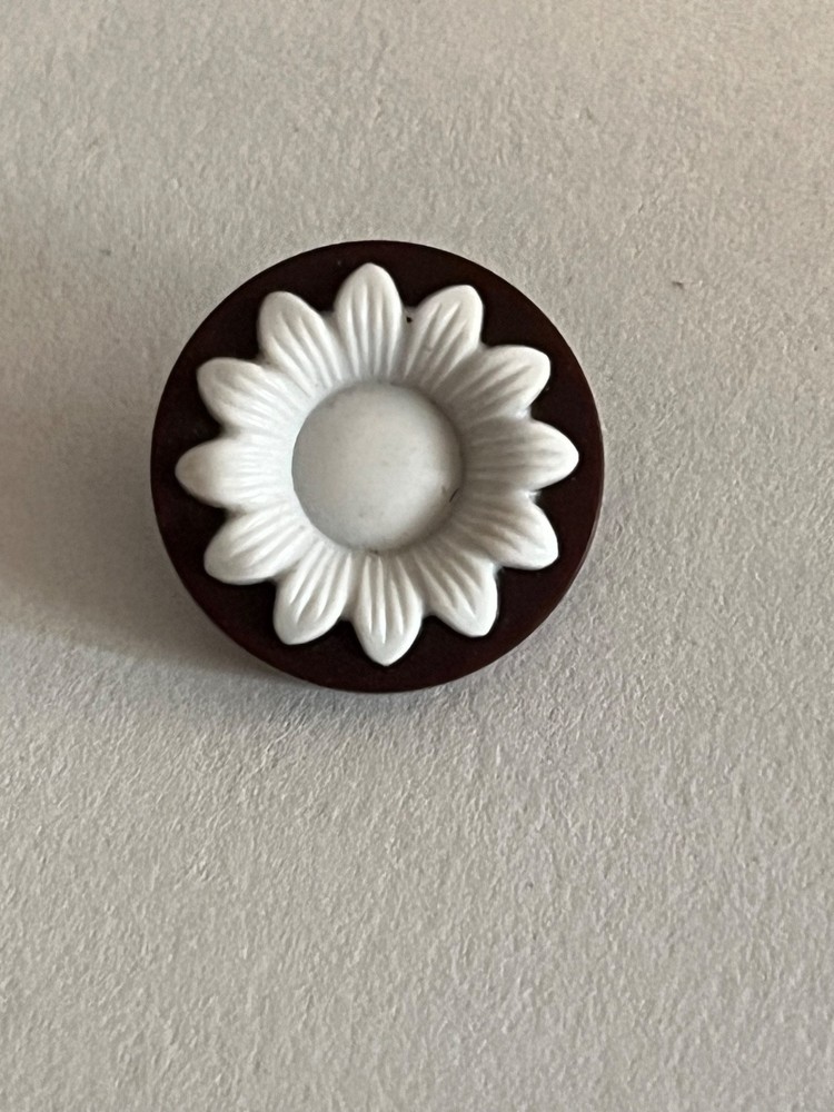 Vintage COLT Plastic Flower Button
