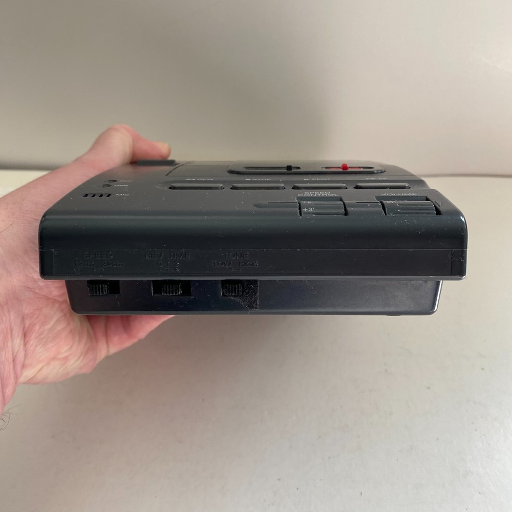 Sony Microcassette Transcriber M-2000 w/AC Power Adaptor Needs Work
