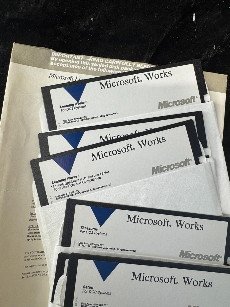 Microsoft Works Version 2.0 - 5.25 Media