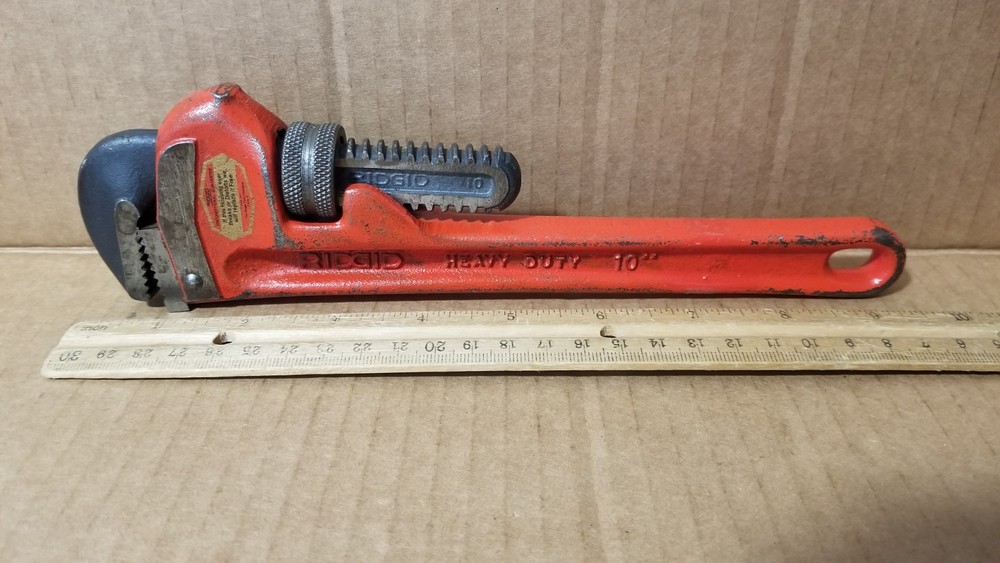 Vintage Ridgid 10" Red Heavy Duty Pipe Wrench Working . VGC