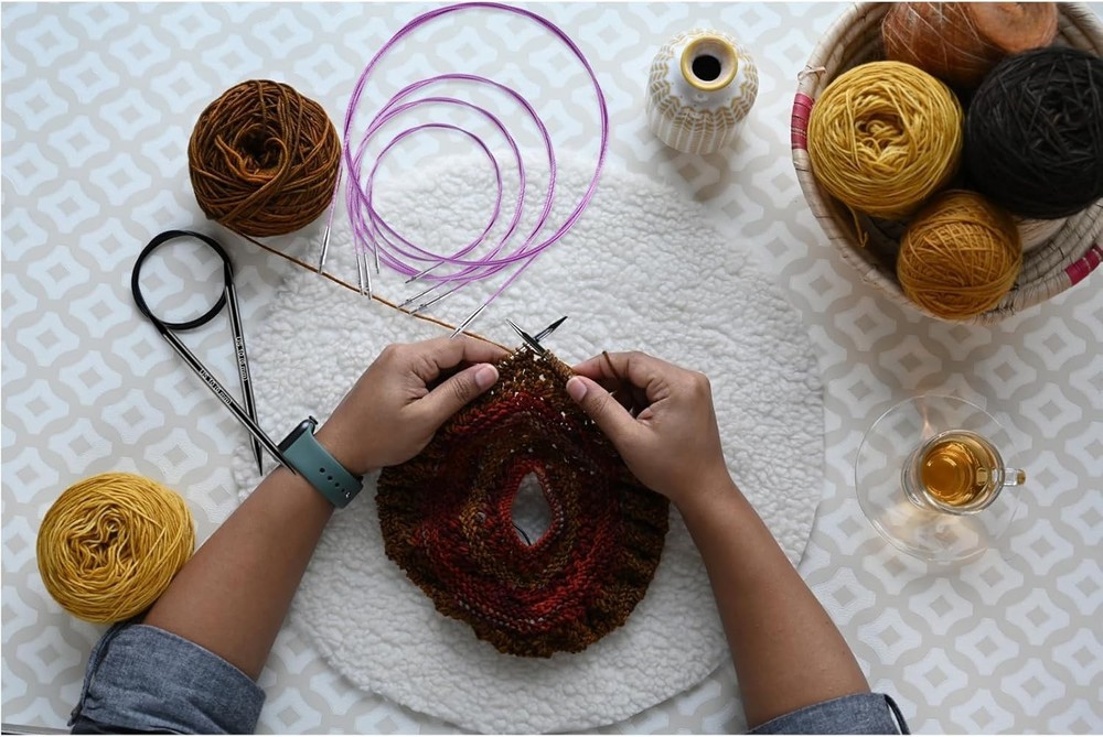 Elegant Interchangeable Circular Knitting Needles Set - 9 Sizes & Accessories