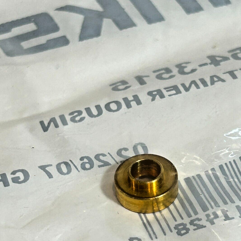 NEW BINKS 54-3515 SEAL RETAINER HOUSING (D491)