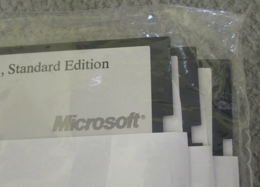 Microsoft Visual Basic Standard Edition DOS Version 1 5.25" floppys NOS