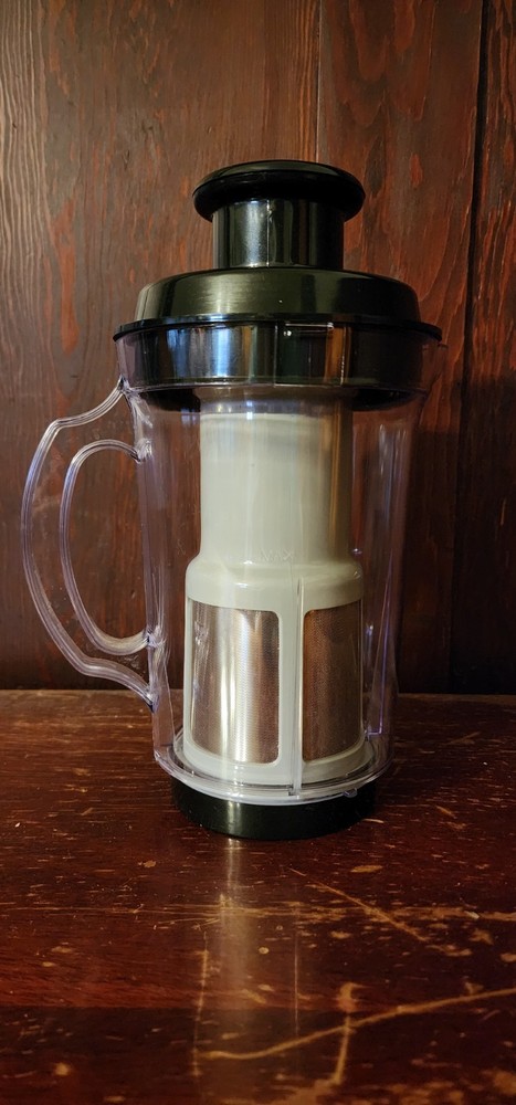 Blendin Replacement Fruit and Vegetable Juicer Attachment Pitcher Jar
