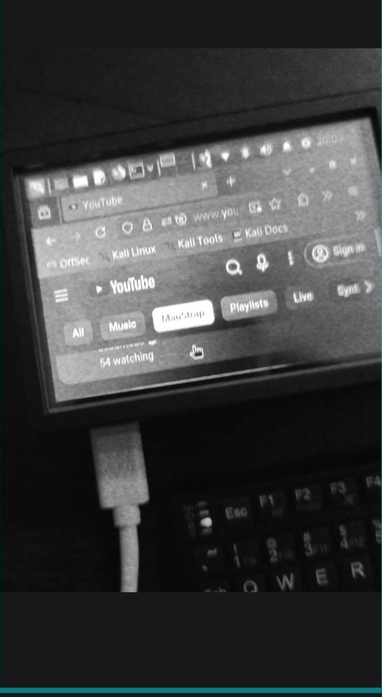 Pi Handheld - Kali Linux w/ 64GB MicroSD Memory Card
