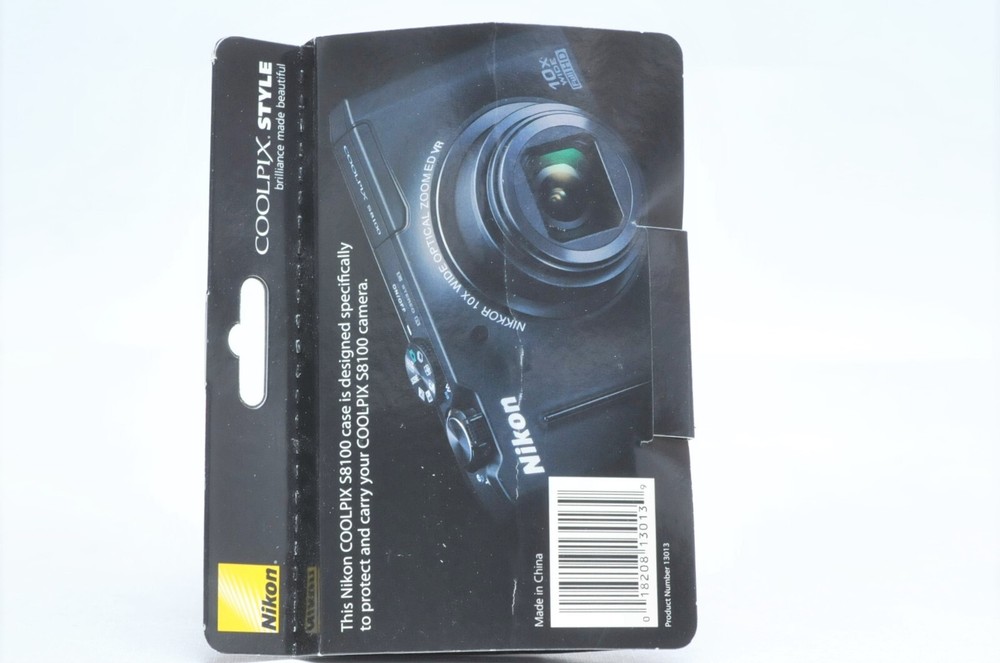 Nikon CoolPix S8100 Deluxe Compact Leather Camera Case