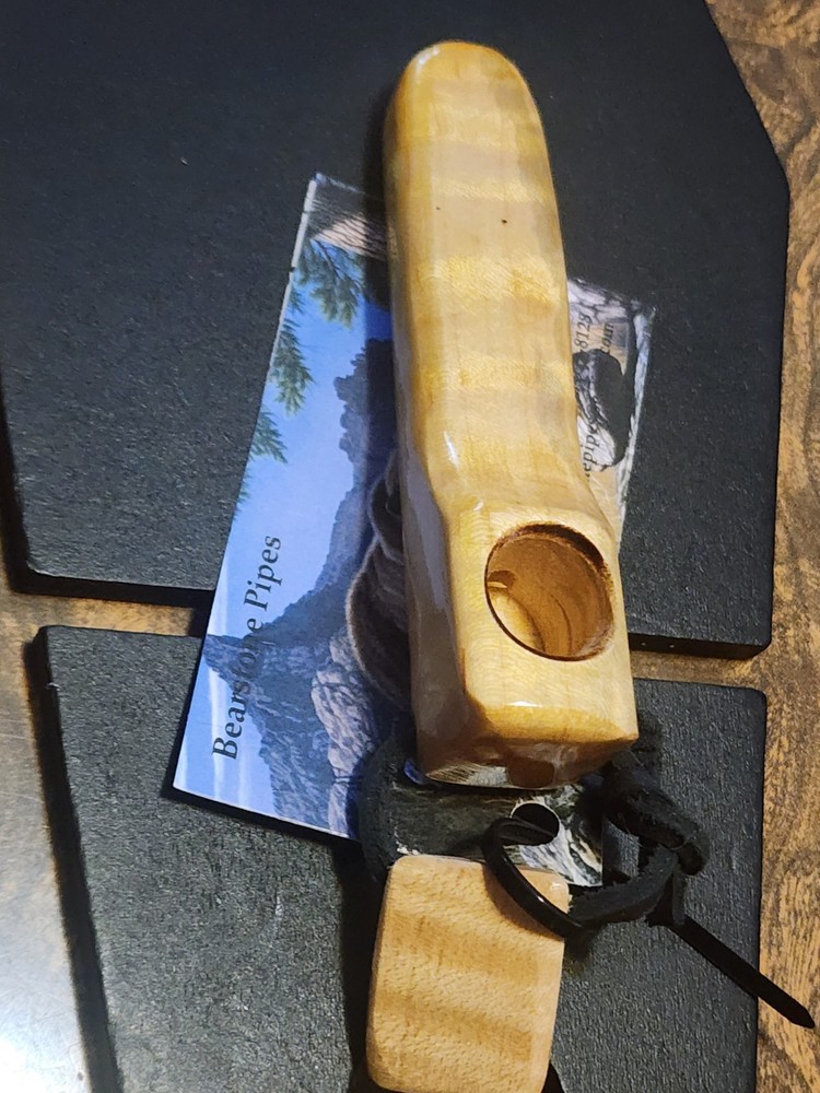 Bearstone Pipes Handmade Smoking Pipe Fiddleback Maple 4" Medium Size
