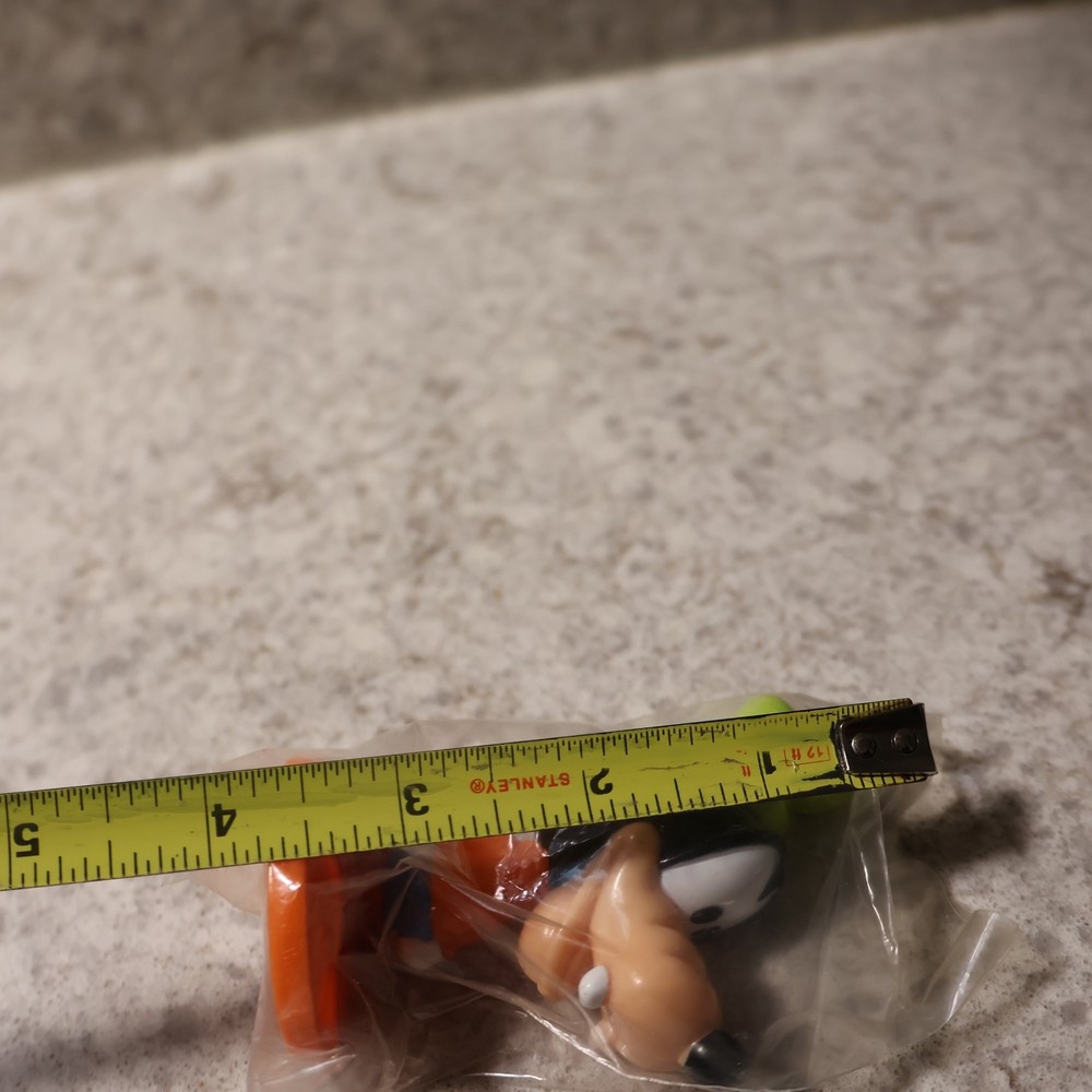 DISNEY GOOFY BOBBLEHEAD NODDER FIGURE KELLOGG CEREAL 3"