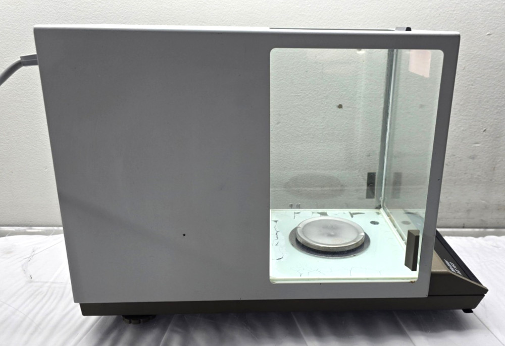 METTLER AE163 BALANCE ANALYTICAL SCALE D12