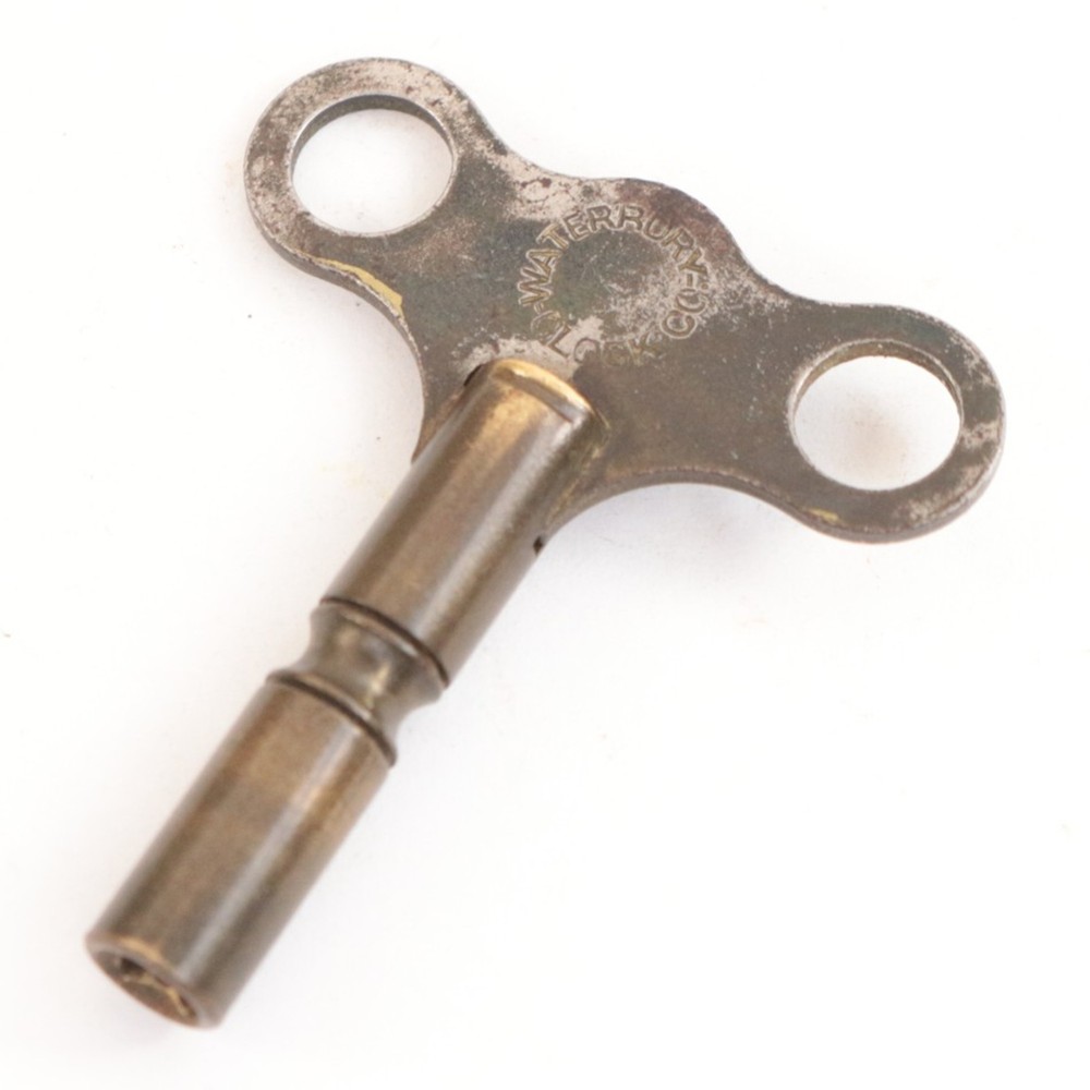 Waterbury Clock Key 30 Hour 3.00mm - RC2134