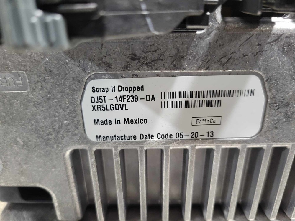 Info-gps-tv Screen FORD ESCAPE 13