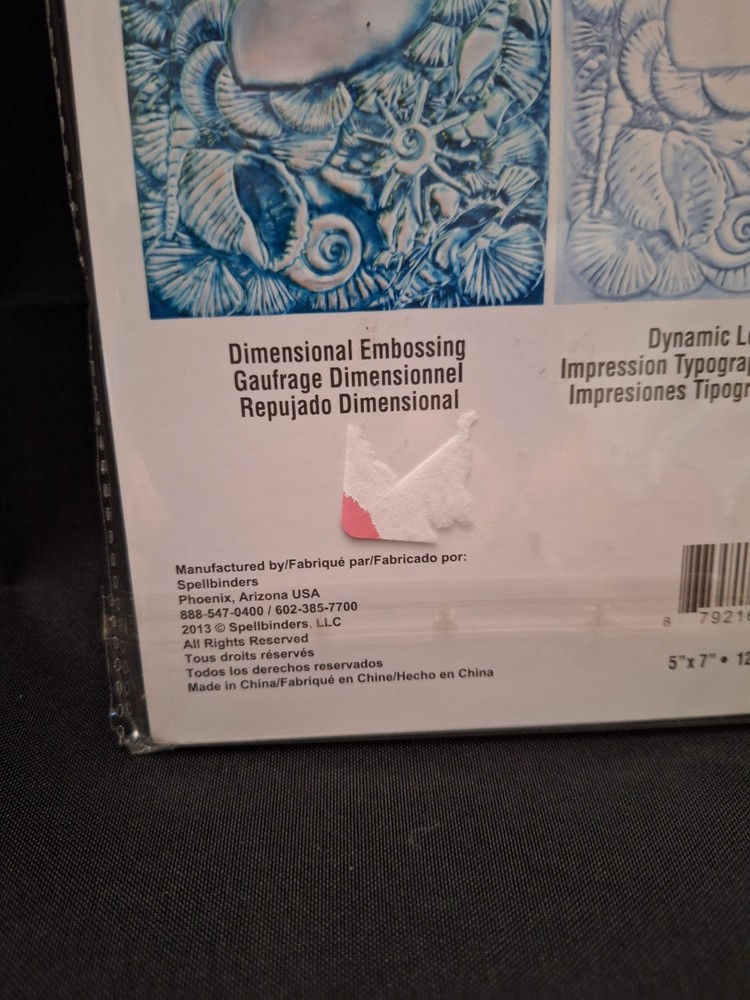 RARE Spellbinders 3D M-Bossabilities Embossing Folder Shell Beauty E3D-001