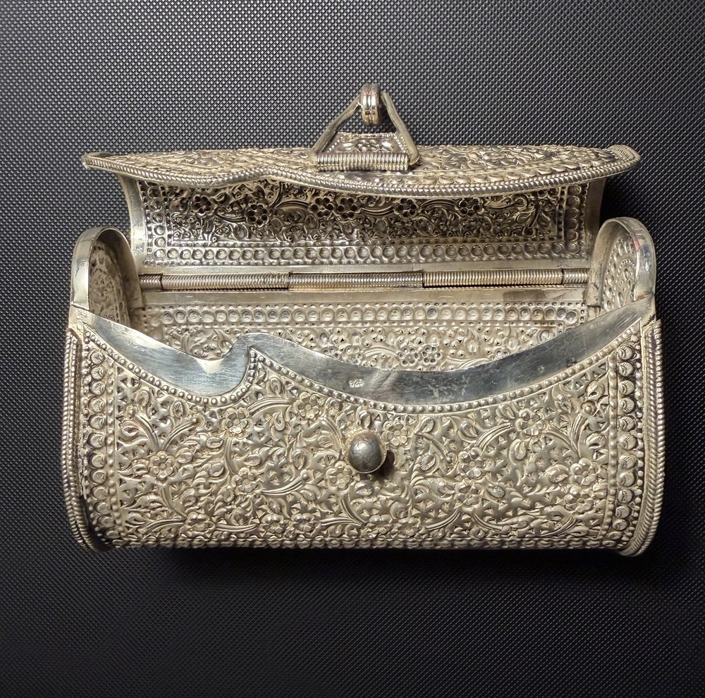 Antique .925 Silver Ornate Floral Box