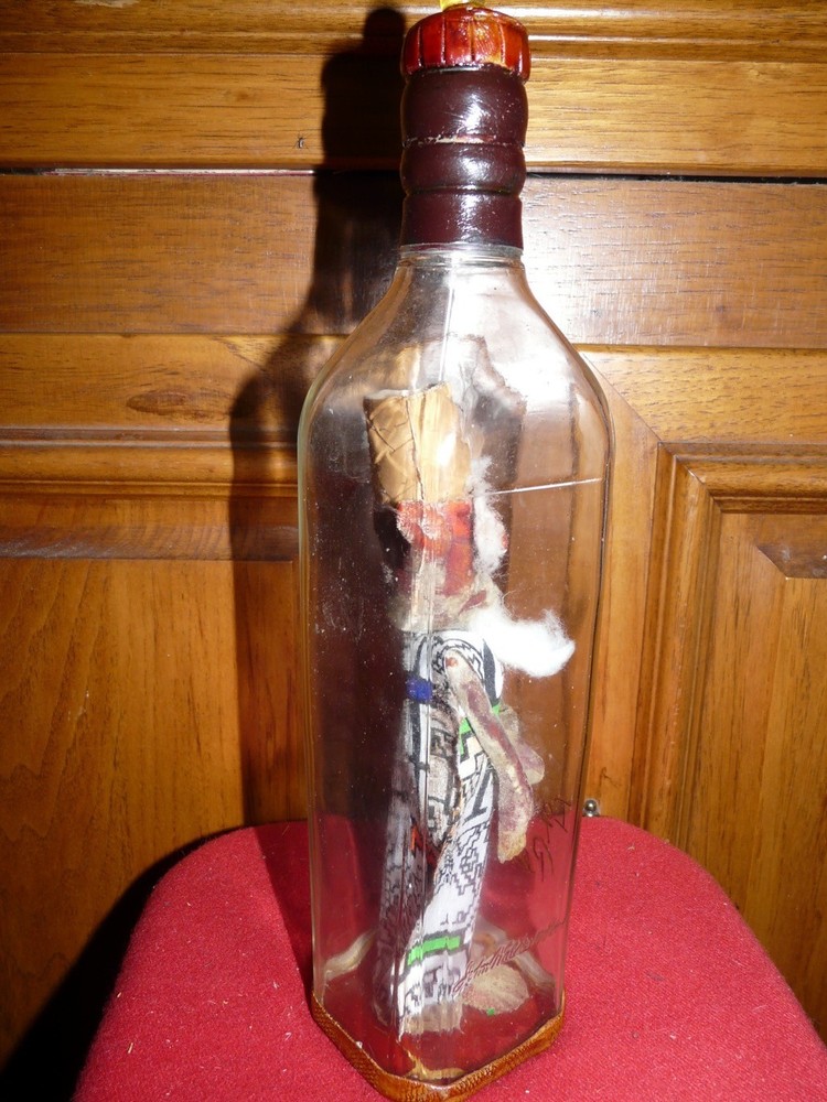 PERU AMAZON MYTHOLOGICAL FOREST CREATURE CHULLACHAQUI CARVING IN BOTTLE