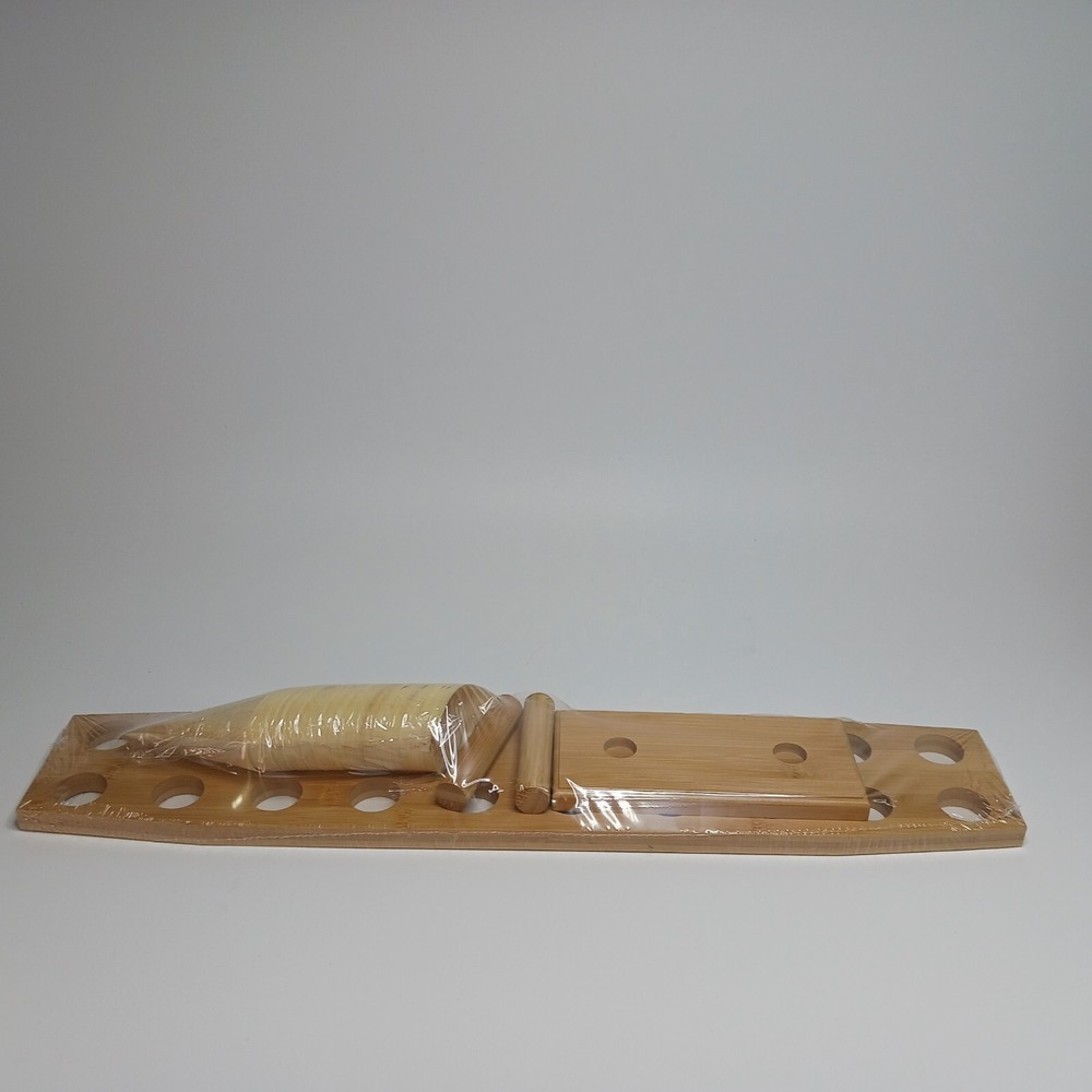 Bamboo Ice Cream Holder 22.5" (20 Holes)