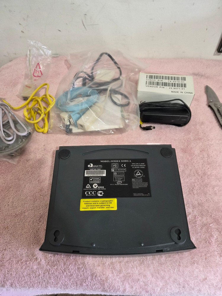 CISCO SOHO-A ROUTER KIT