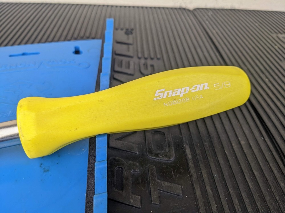 #bf525 NEW Snap-On Tools NDD120B 5/8" SAE 6 Point Hard Handle Nut Driver