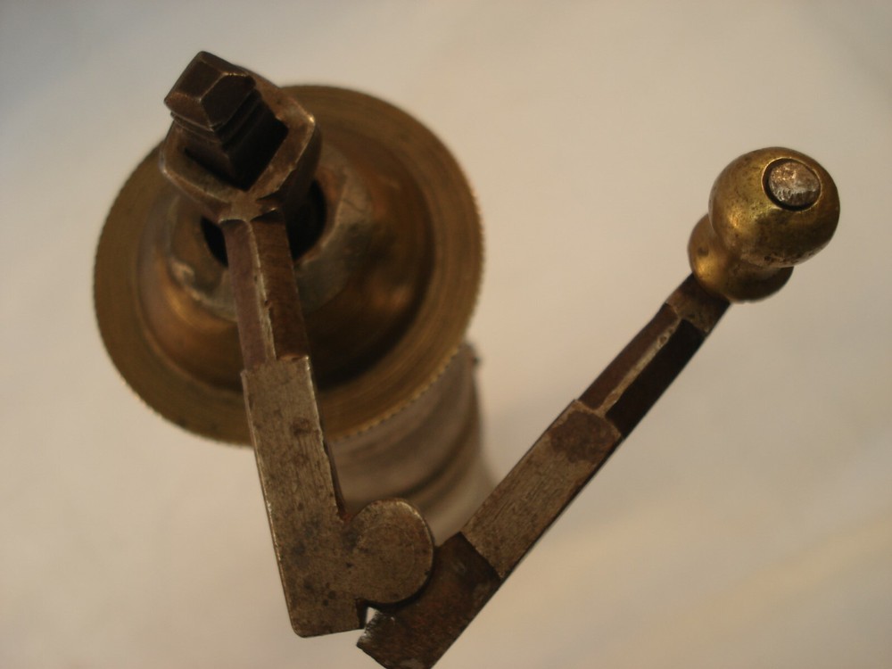 VINTAGE ANTIQUE MIDDLE EASTERN COFFEE MILL