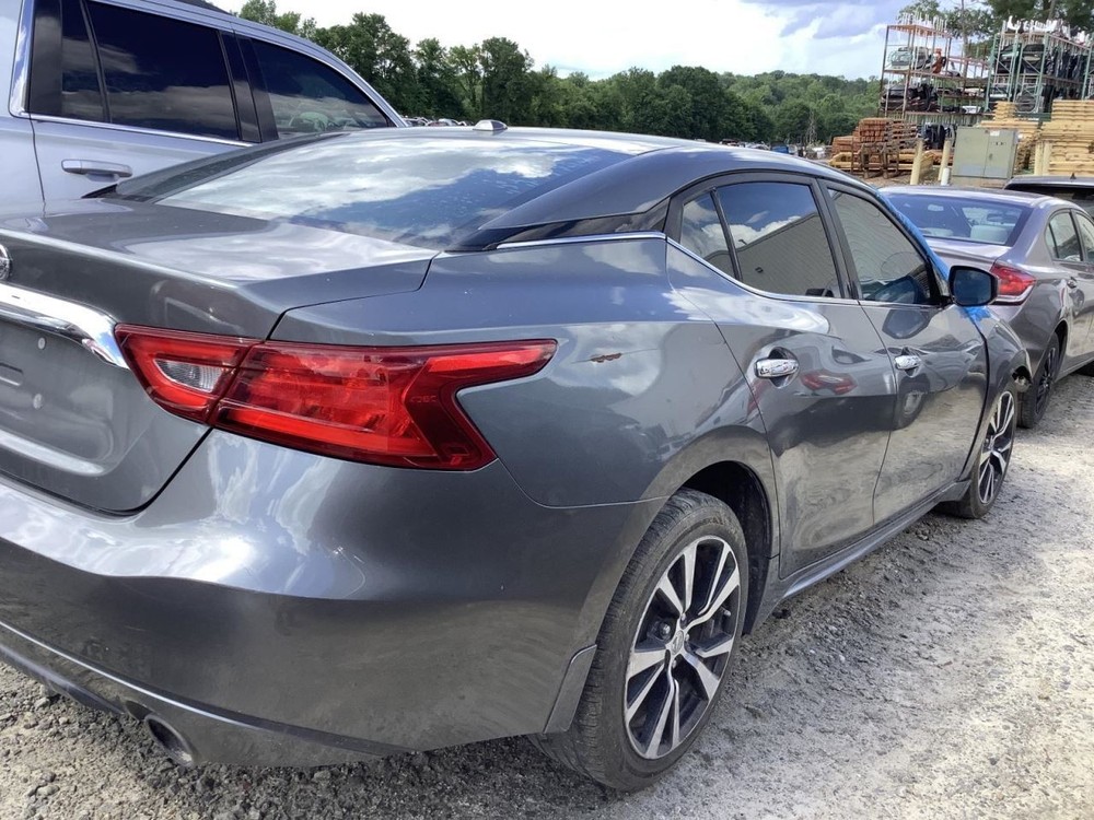 Console Front Floor Fits 16-18 MAXIMA 4644003