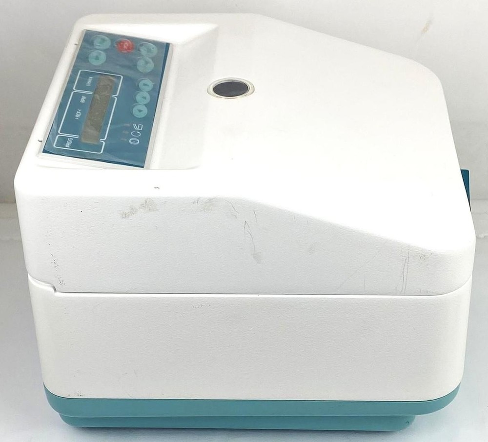 Hettich EBA21 Centrifuge