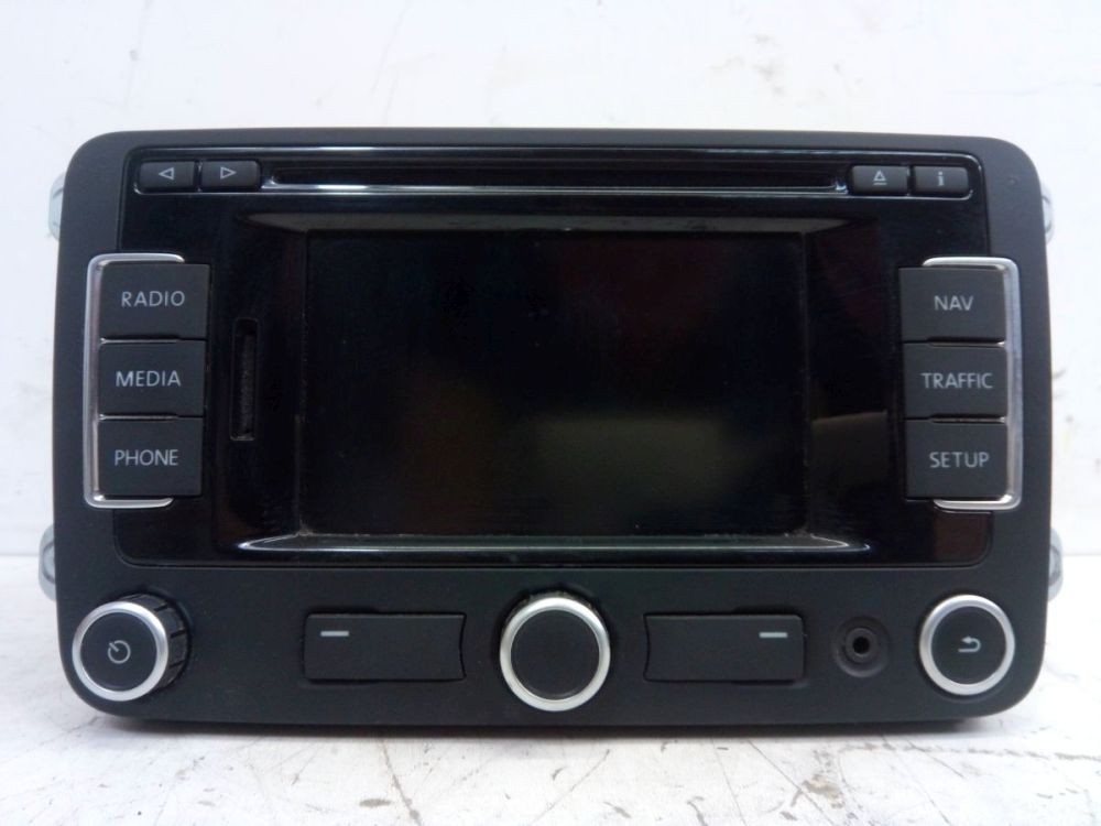 Radio/CD Changer Combination GPS Code Not Available. Suitable for VW