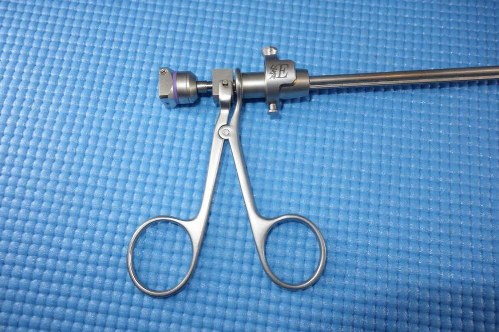 ACMI E8216 Rigid Optical Cup Cutting Biopsy Forceps UROLOGY