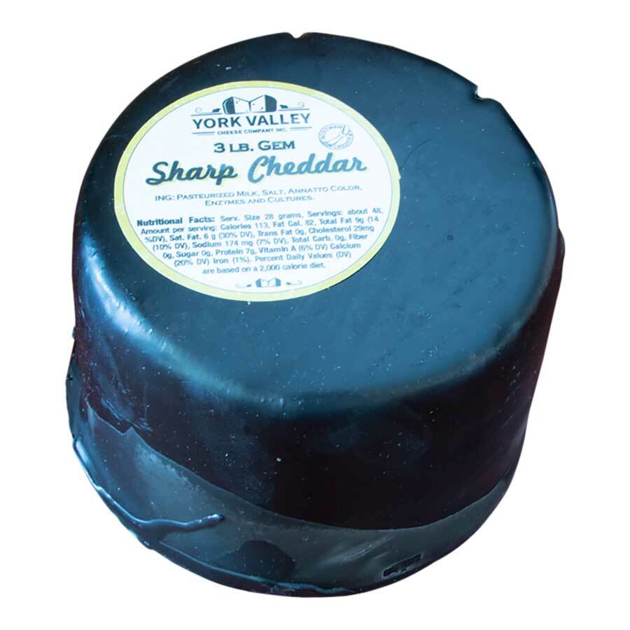 Medium Sharp Black Rind 3lb Gem Cheese