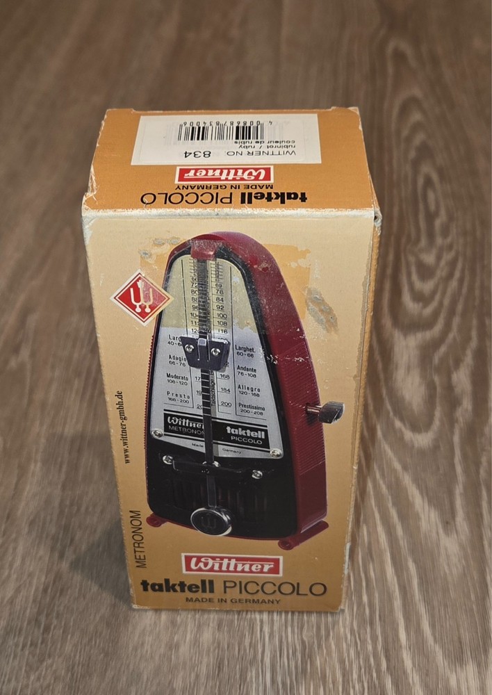 Wittner Taktell Piccolo Keywound Metronome Ruby Red #834