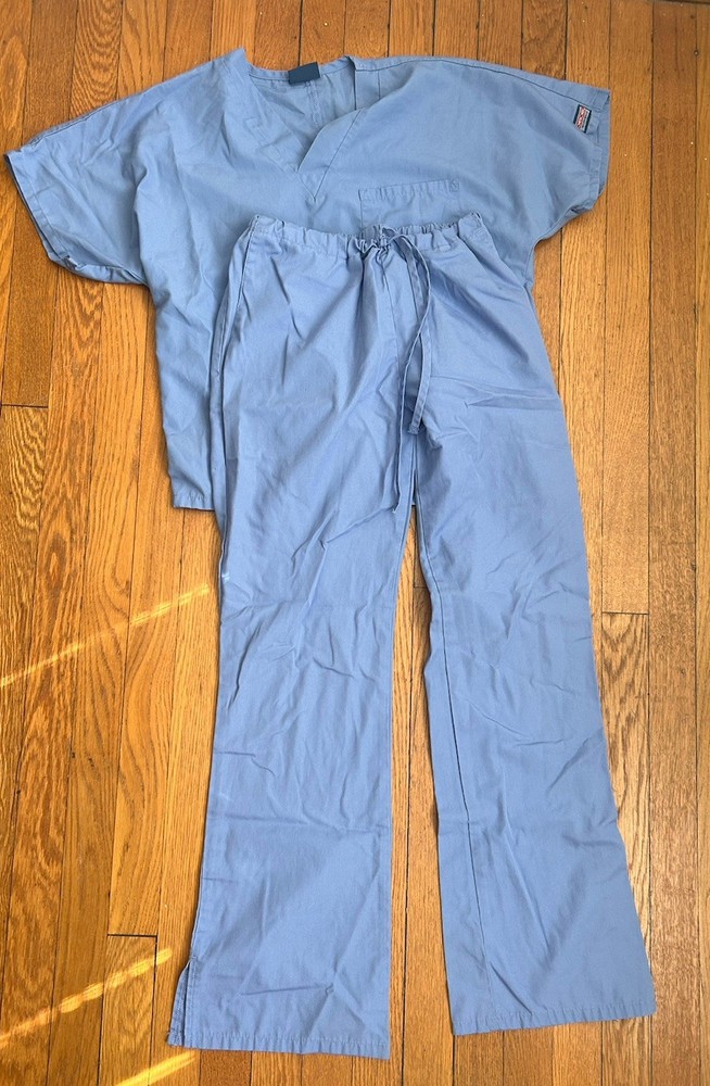 Cherokee workwear Ciew light blue Scrub Set